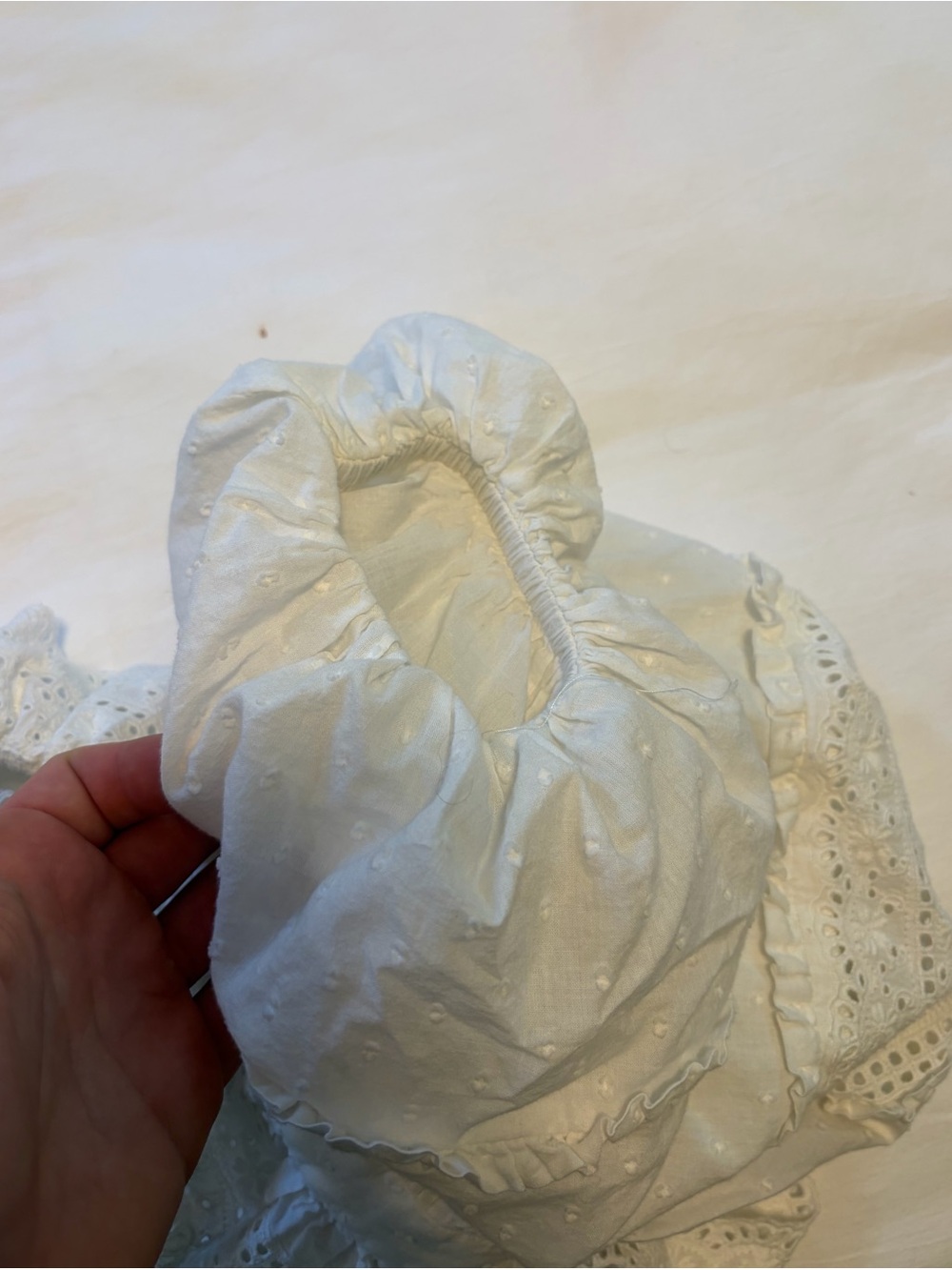 FARM Rio White Eyelet Ruffle Blouse - Picture 6 of 6